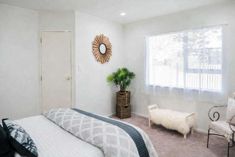 36A Beach Road Pahurehure_9