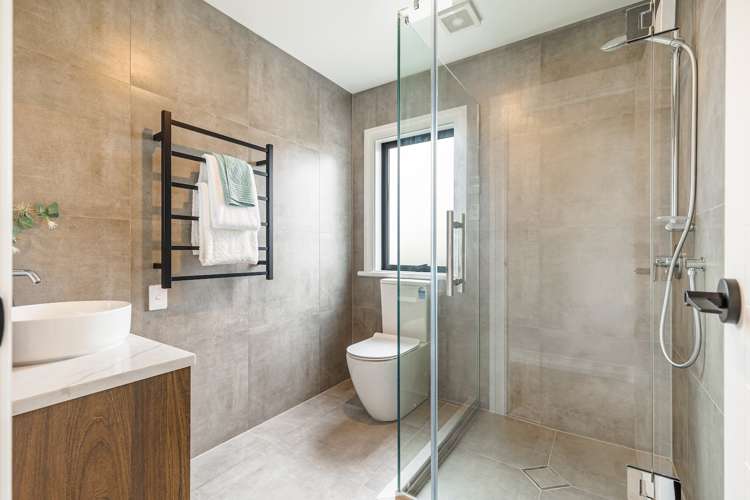 17 Arawaru Avenue Wainui_23