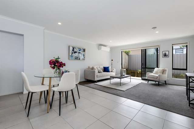 8 Akeake Lane Manurewa_3