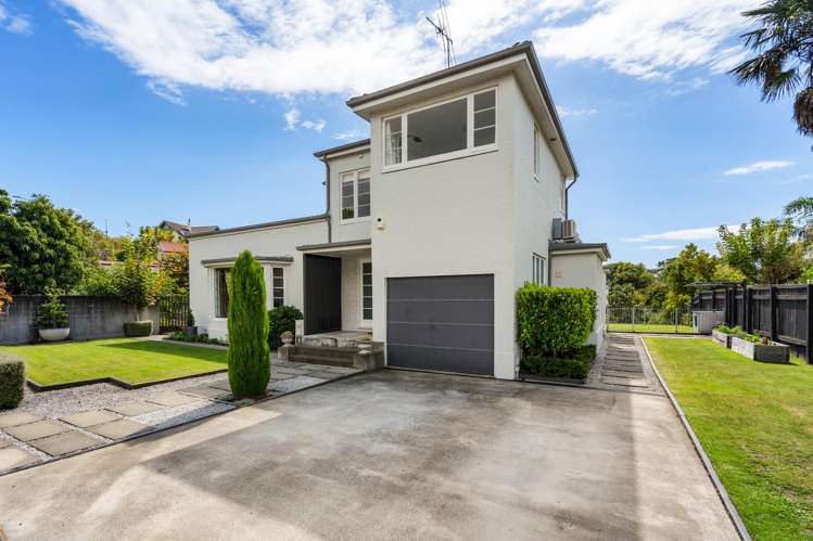 63 Napier Terrace Hospital Hill_23