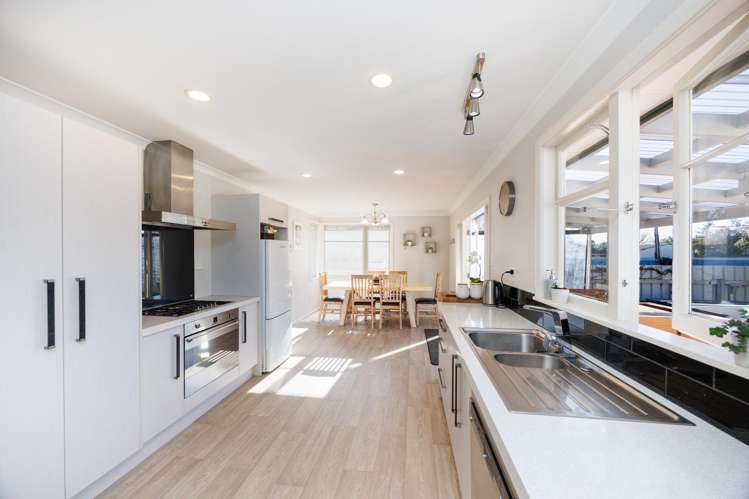 79 Maxwells Line Awapuni_7