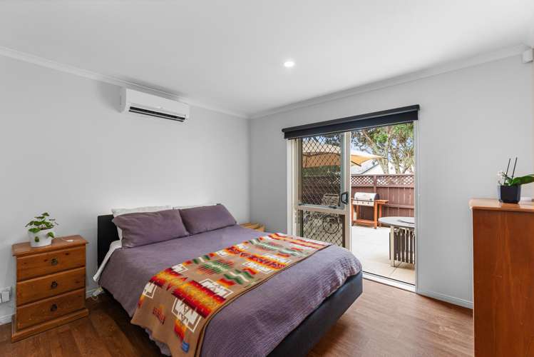 17 Espalier Drive Henderson_15