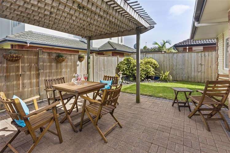12 Carousel Cres East Tamaki Heights_5