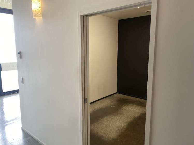 Unit 6, 83 Apollo Drive Rosedale_7