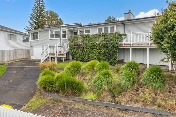 12 Bayside Avenue Te Atatu South_3