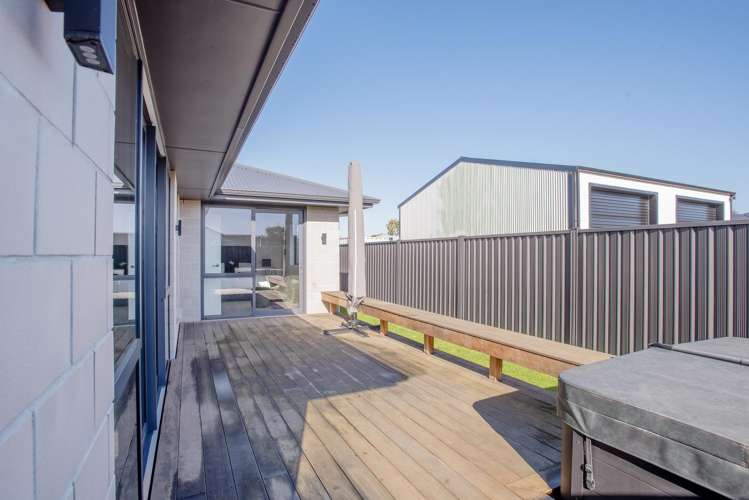 18 Park Street Winton_21