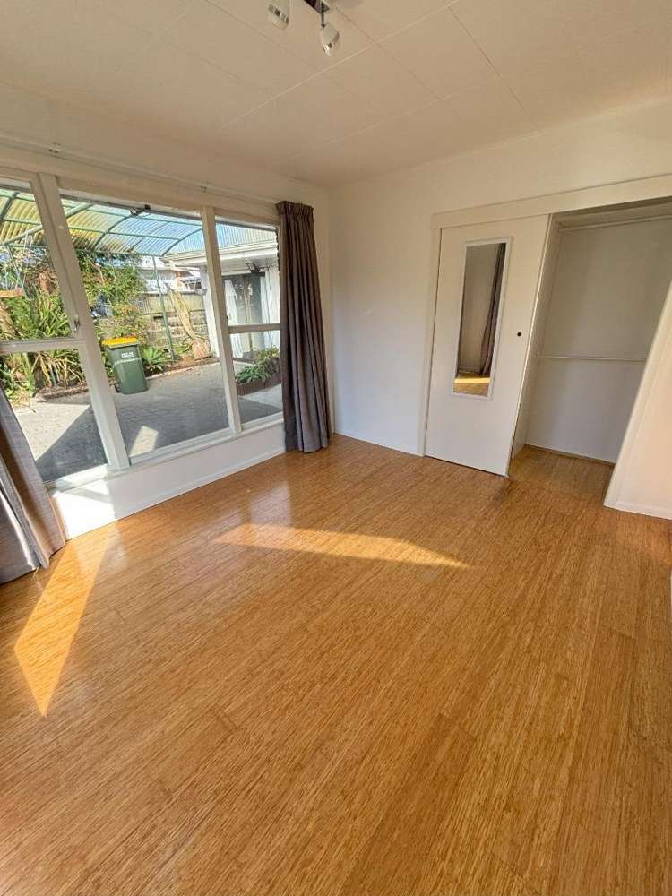 10 Kowhai Street Hamilton Lake_6