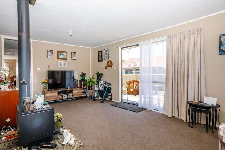 17 Burns Street Dannevirke_5