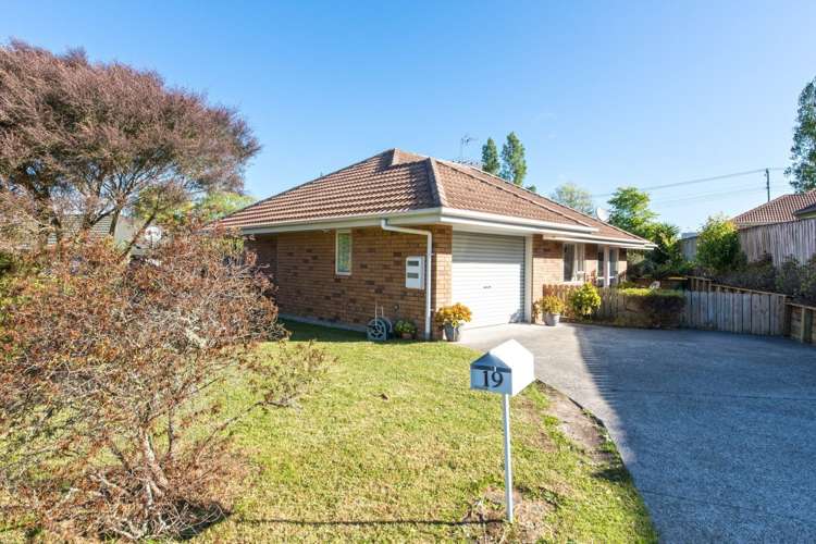 19 Cretian Crescent Henderson_0