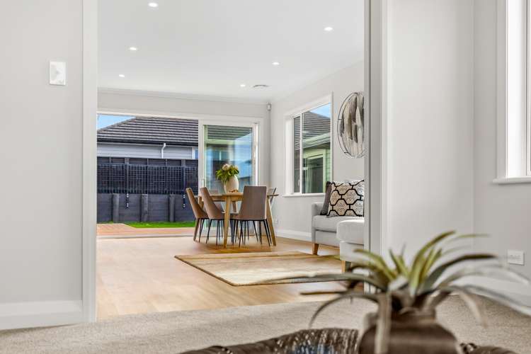 76 Parish Drive Wainui_7