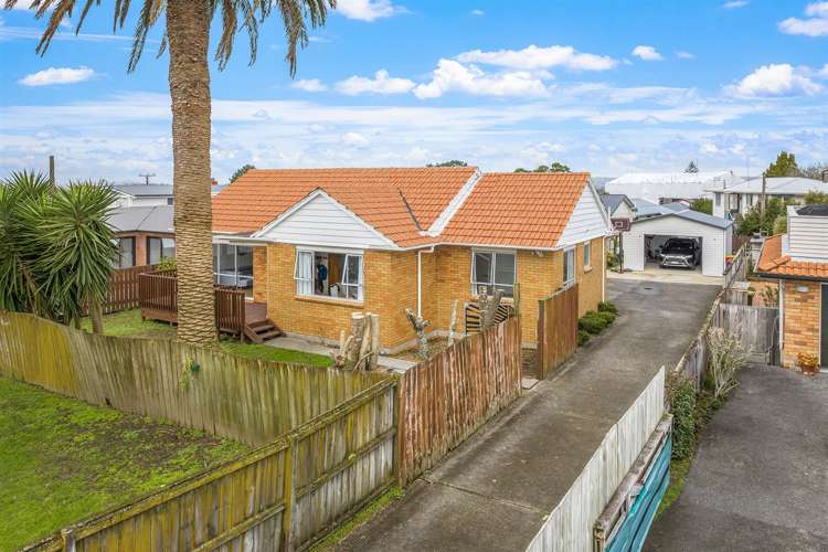 60a Waimumu Road Massey_24