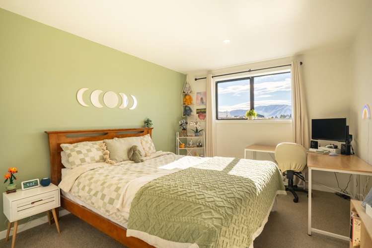 1 Tussock Crescent Twizel_20