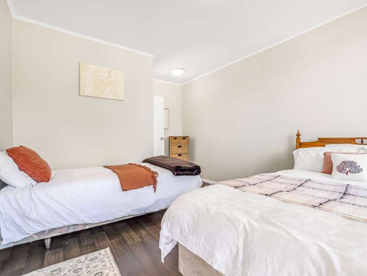 33 James McLeod Road Shelly Beach Helensville_21