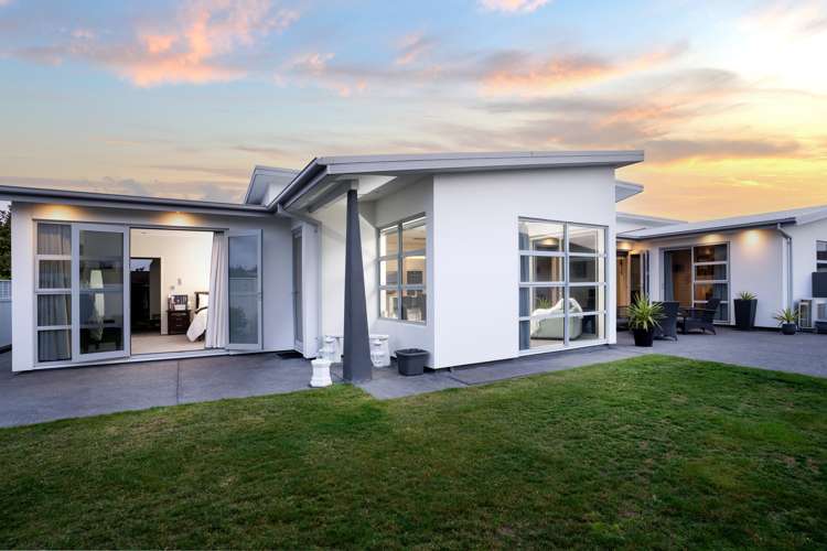 17 Torrey Pines Waimairi Beach_23