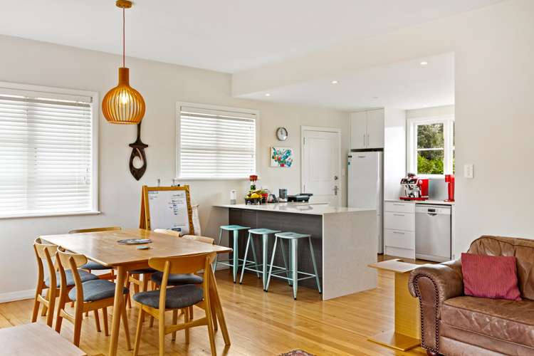 64 Duke Street Mount Roskill_12