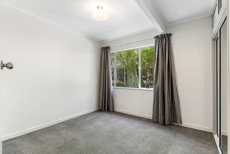 4 Webb Place Forrest Hill_14
