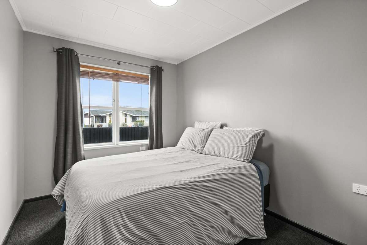 32 Robinson Crescent_2