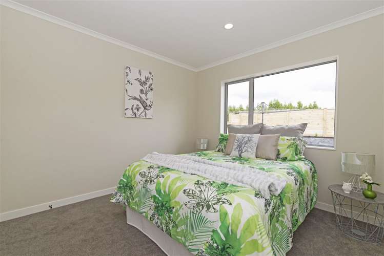 18 Leebank Crescent Riverhead_9