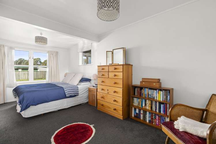 589 Gladstone Road Carterton_17