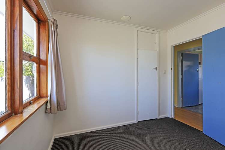 38 Oldham Avenue Onekawa_13