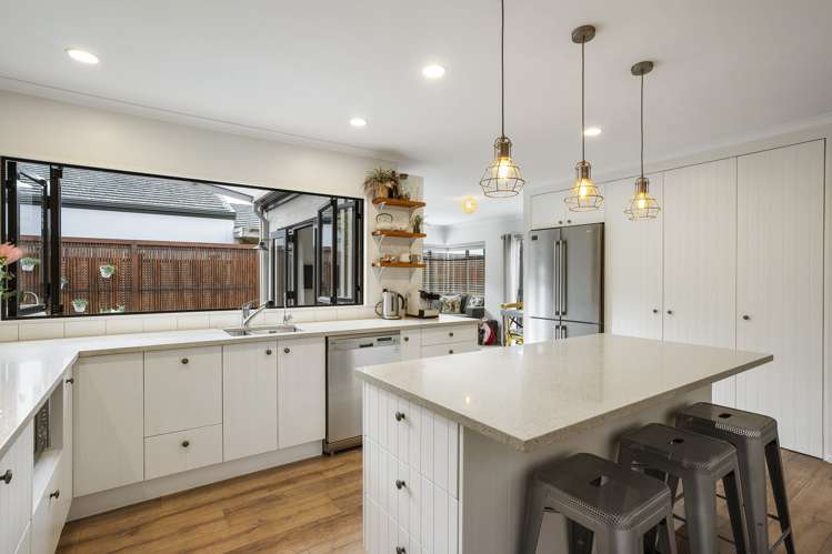 11 Huntaway Lane Te Atatu Peninsula_8