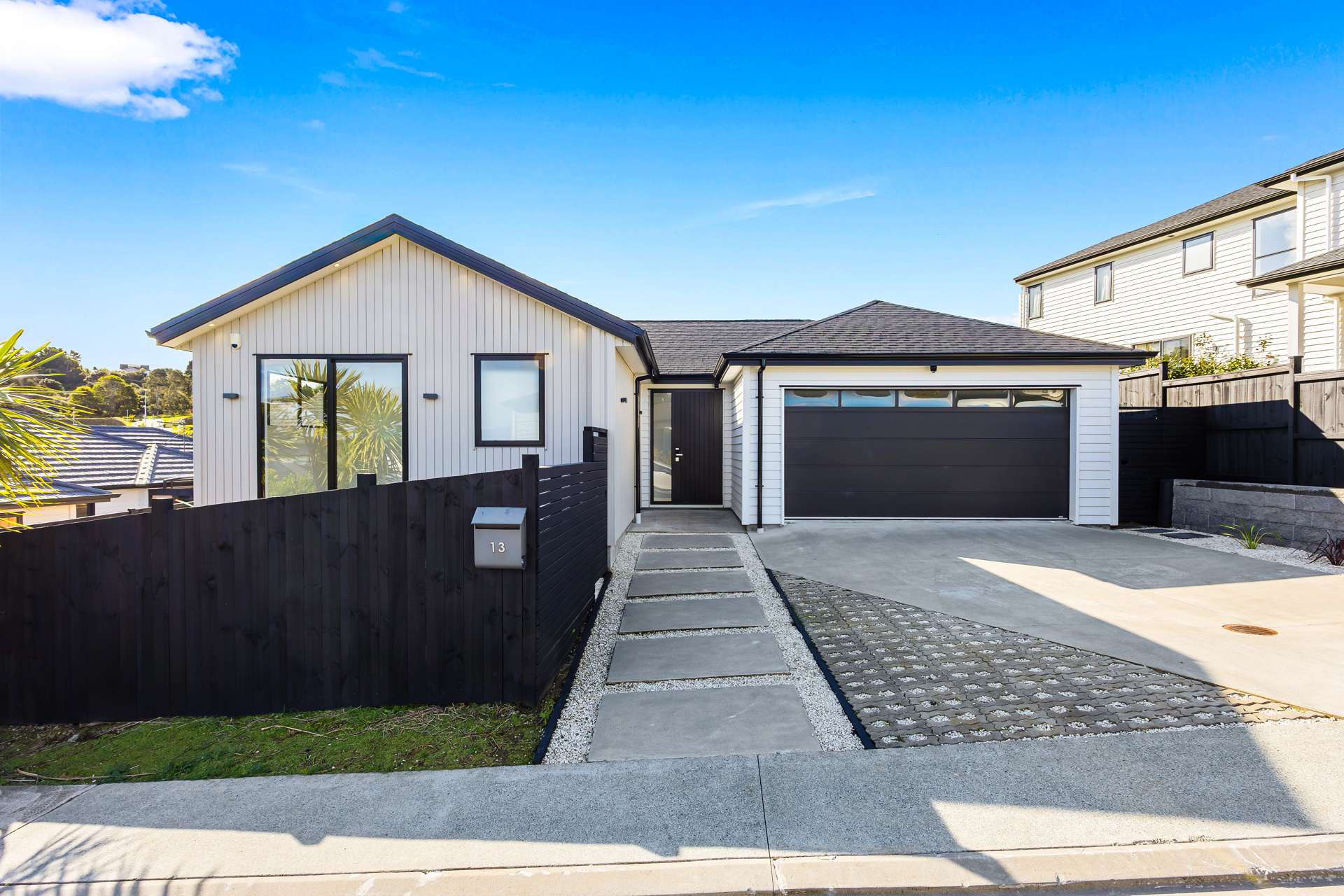 13 Franheim Crescent Orewa_0