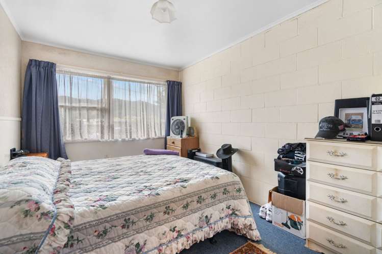 22A&B Tui Crescent Maunu_10
