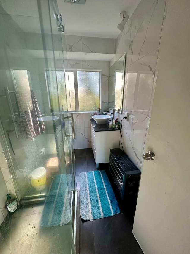 7a Coral Crescent Panmure_3