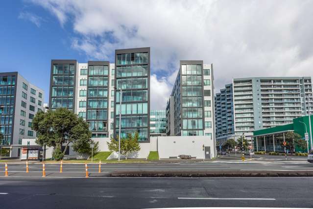 517/6 Dockside Lane Auckland Central_1