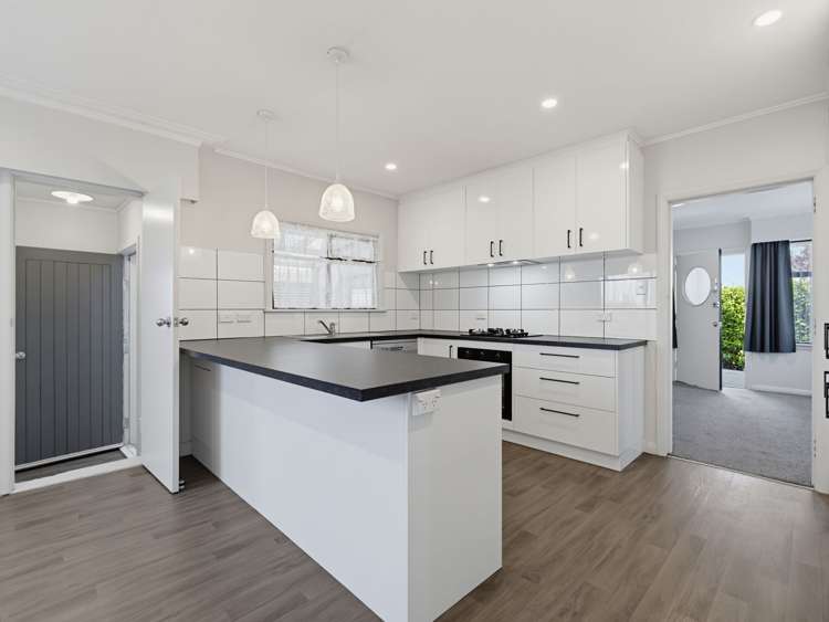 12A Phillip Street_5