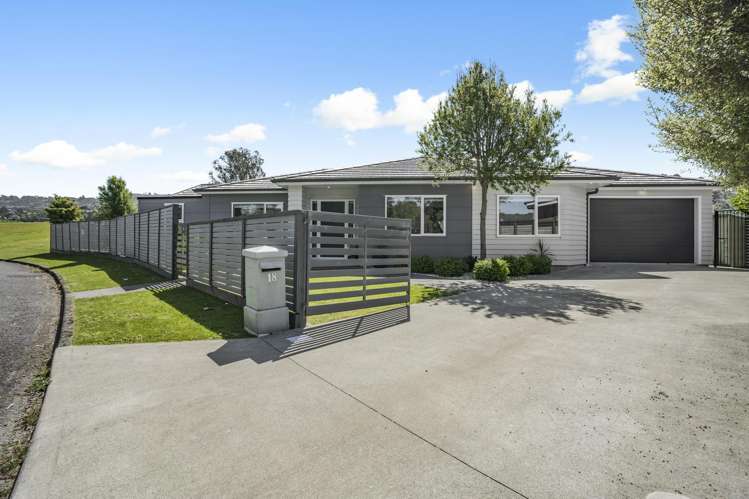 18 Avalon Park Drive Avalon_25