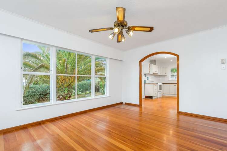 62 Vodanovich Road Te Atatu South_13