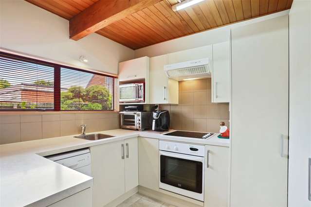 2/3 Celia Street Redcliffs_2