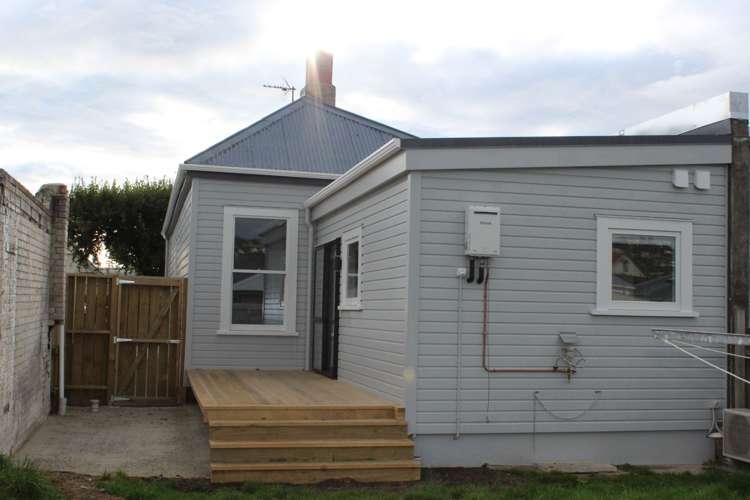 21 Law Street Caversham_13