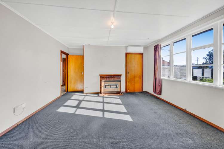 3 Dixon Avenue_2
