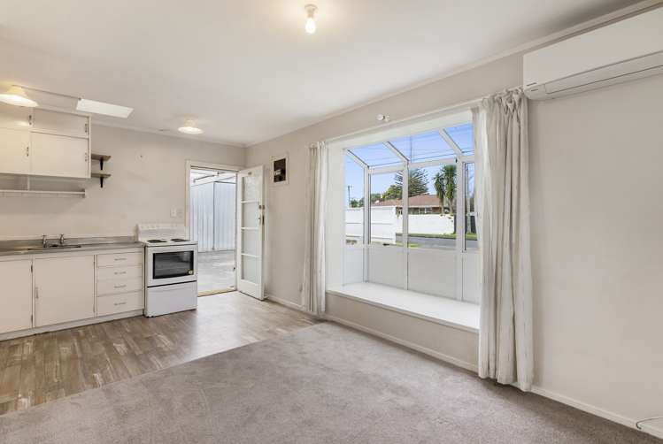 58 Yeovil Road Te Atatu Peninsula_13