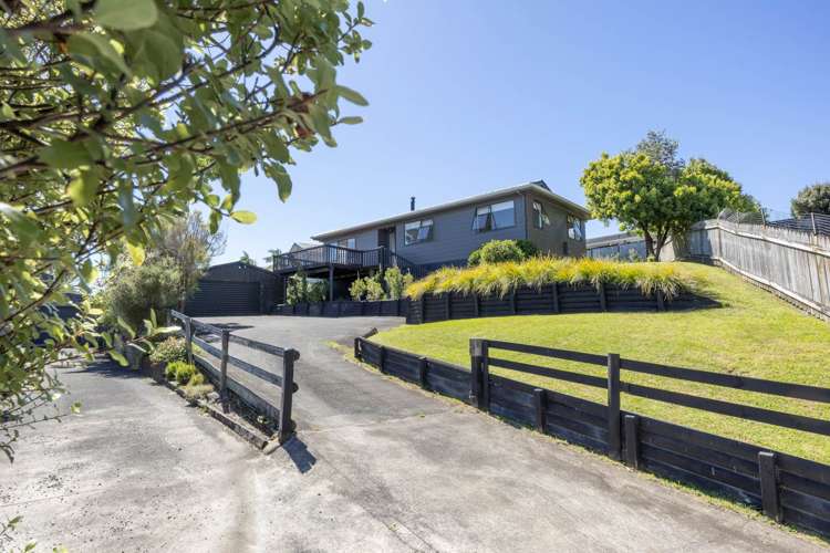 91 Solar Road Glen Eden_15