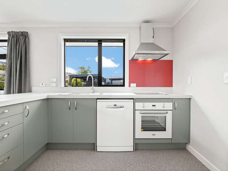 32a Baker Street Caversham_5