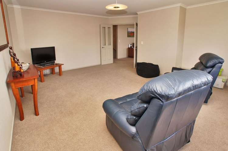 22 Raddington Way Huntington_9