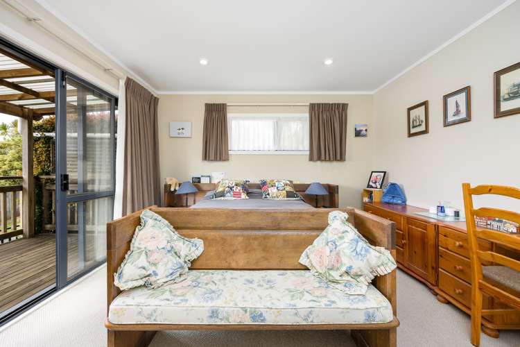 35 Earlsway Warkworth_12