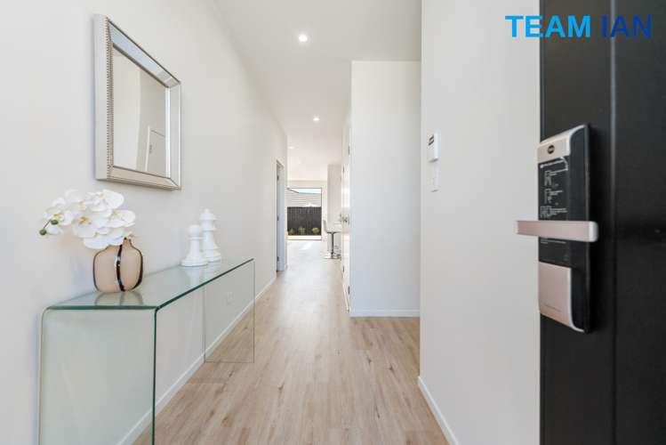 7/90 Picasso Drive West Harbour_5