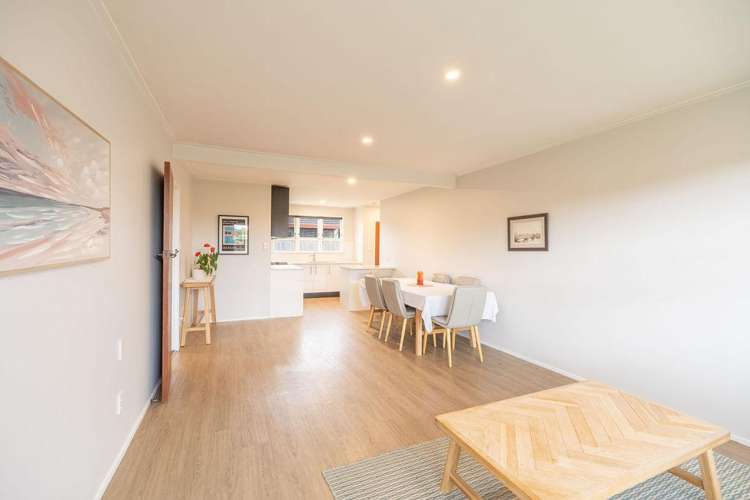 Flat 1/747 Cameron Road Tauranga South_8