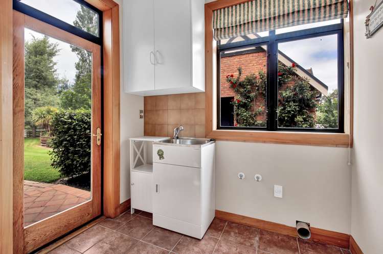 2 Conways Road Cust_28