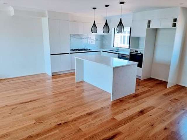 2/2 Marion Avenue Mount Roskill_3