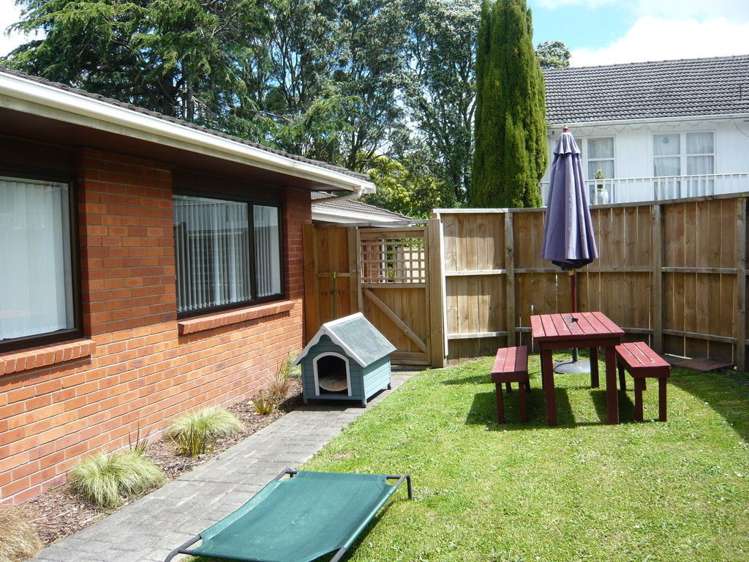 1/105 Tiroroa Avenue Te Atatu South_14