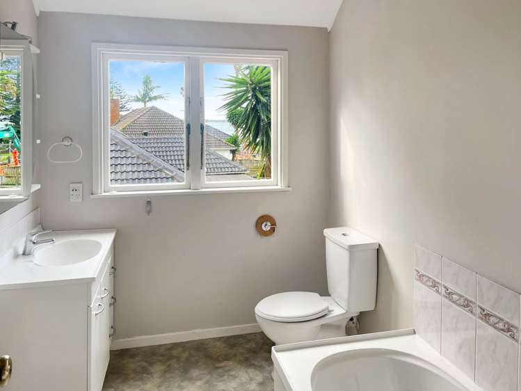 63 Dunkirk Road Panmure_12