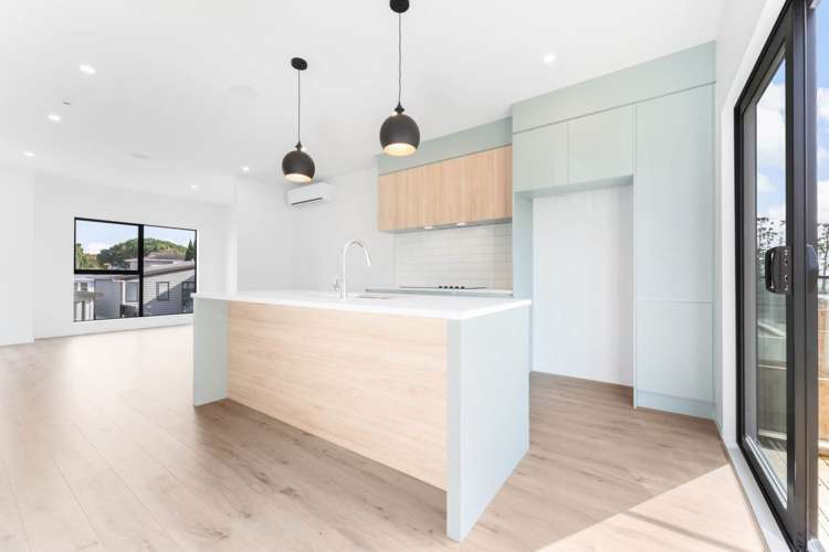 7/107 Hobsonville Road West Harbour_6