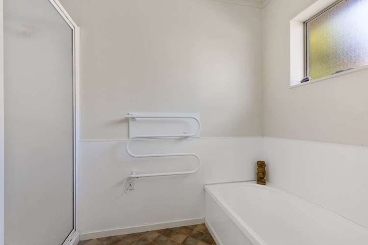 74 Tawavale Street Pukehangi_13