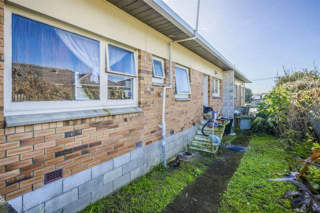 2/49 Clendon Avenue Papatoetoe_1