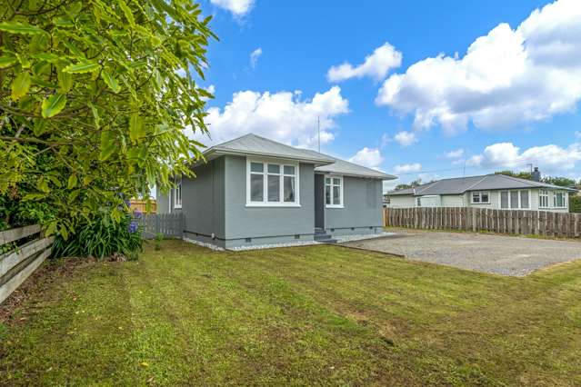 20 Roots Street West Feilding_1